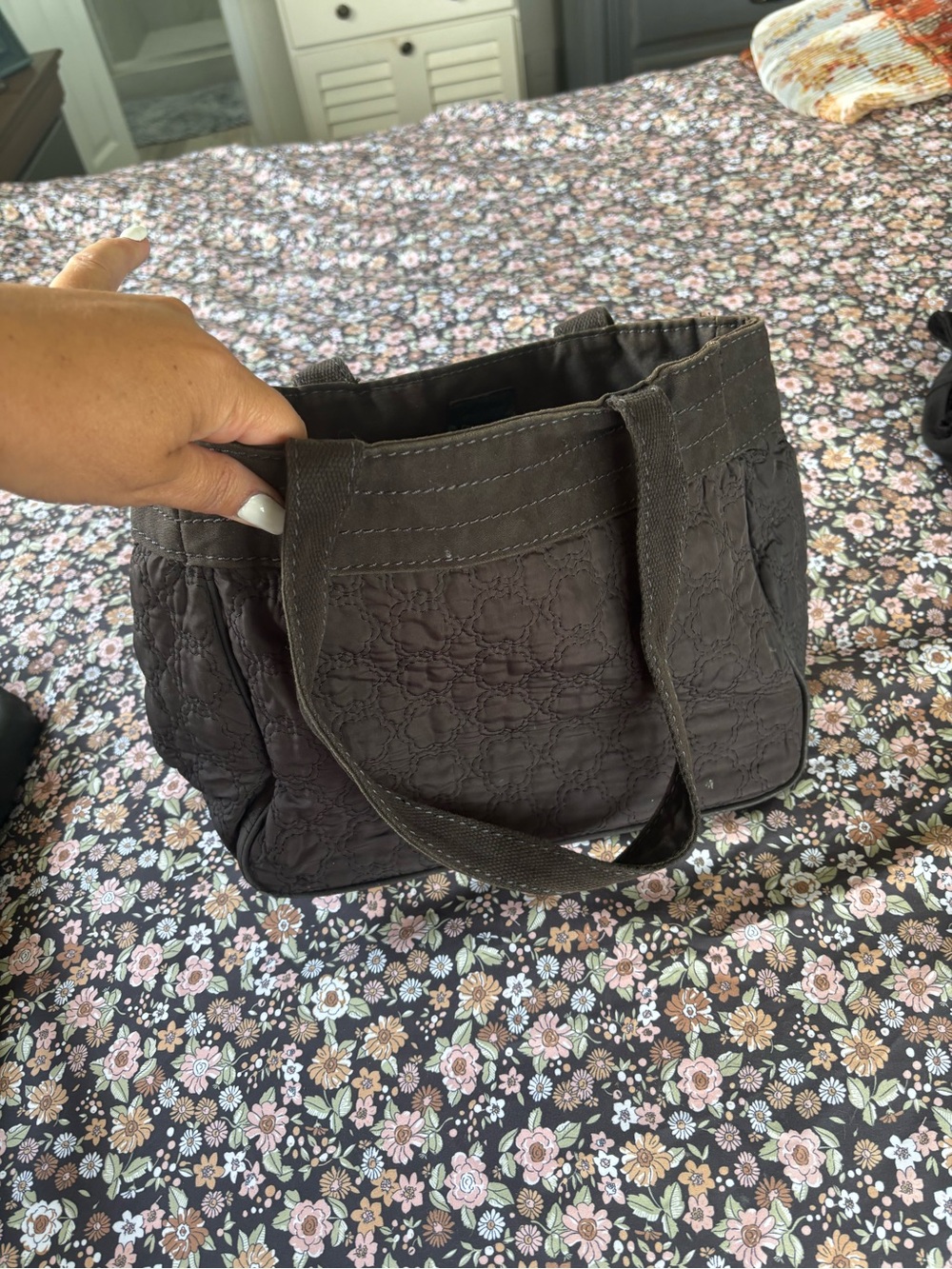 thirty-one Brown Quilted Floral Shoulder Tote